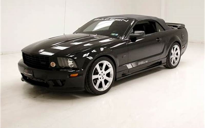 2005 Ford Mustang Base Performance