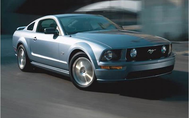2005 Ford Mustang Gt Deluxe