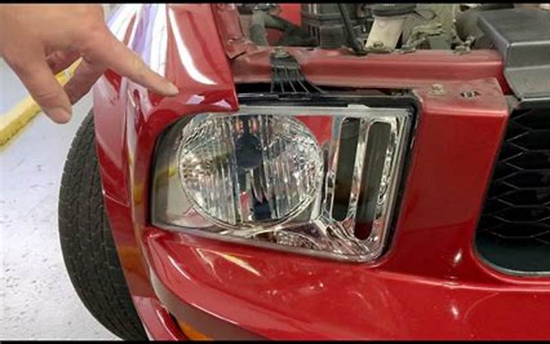 2005 Ford Mustang Headlamps