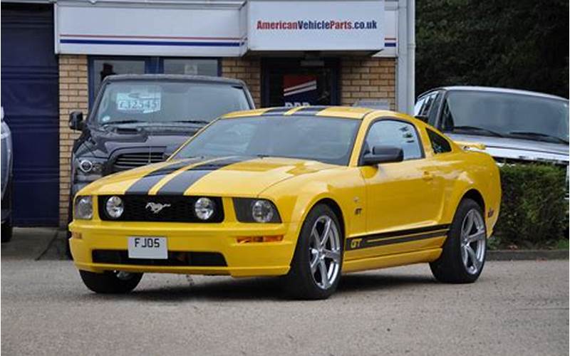 2005 Ford Mustang V8