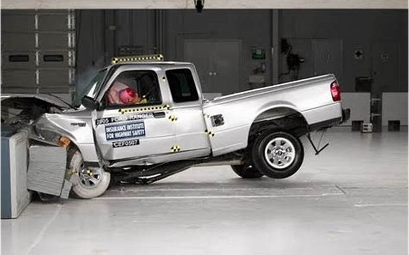 2005 Ford Ranger Crash Test