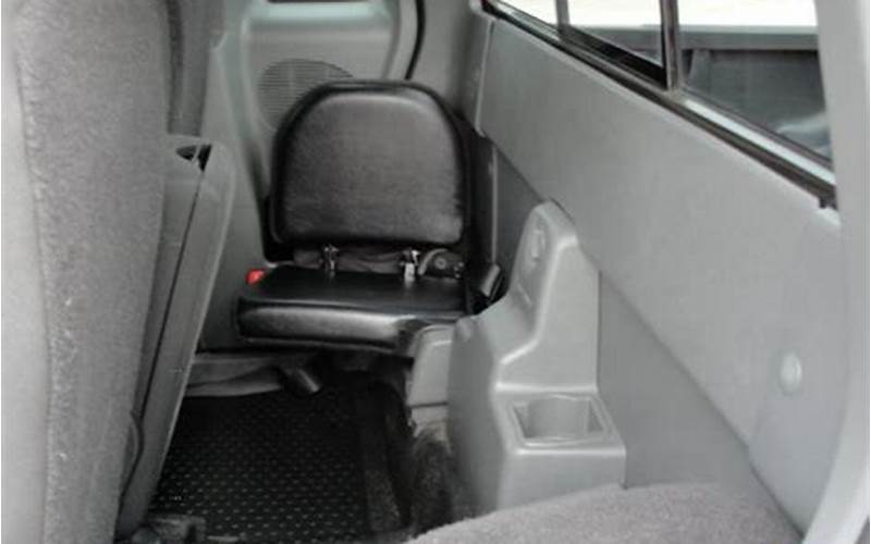 2005 Ford Ranger Supercab Interior