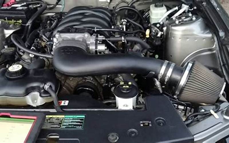 2005 Mustang Engine