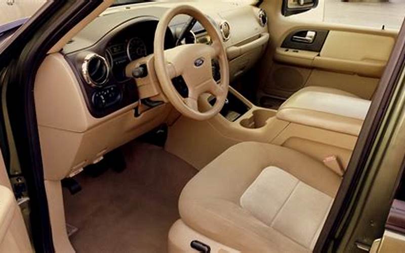 2006 Ford Expedition Interior