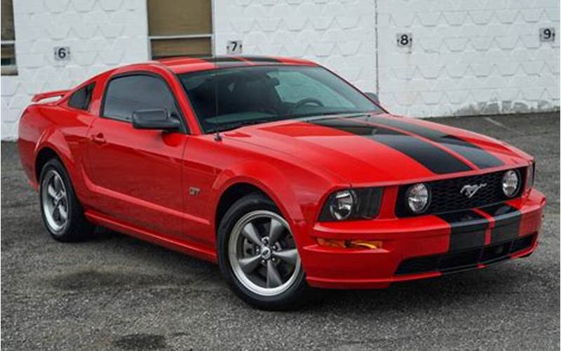 2006 Mustang Red