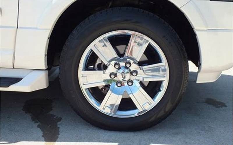 2007 Ford Expedition Rims