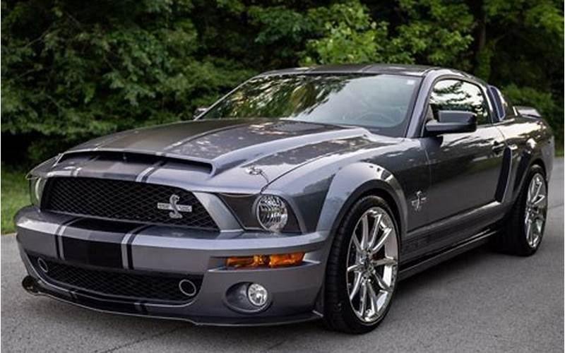 2007 Ford Mustang Shelby Features