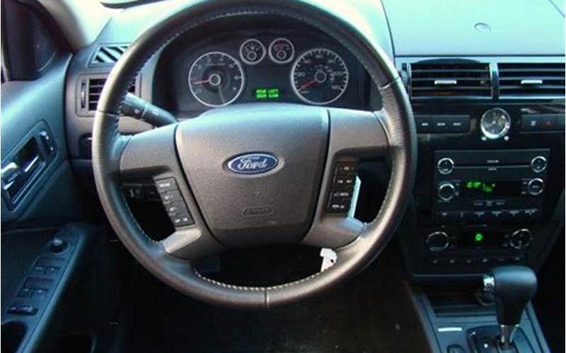 2009 Ford Fusion 6Cyl Interior