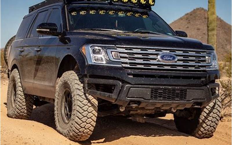 2010 Ford Expedition Off-Road