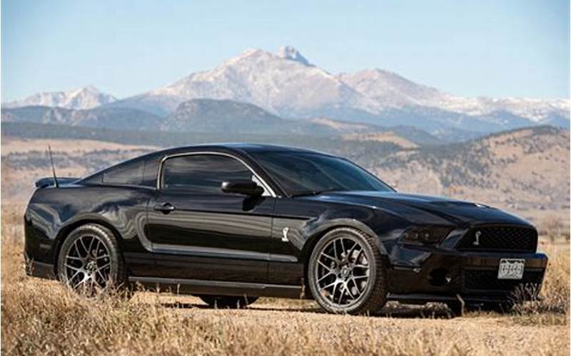 2010 Ford Mustang Deluxe