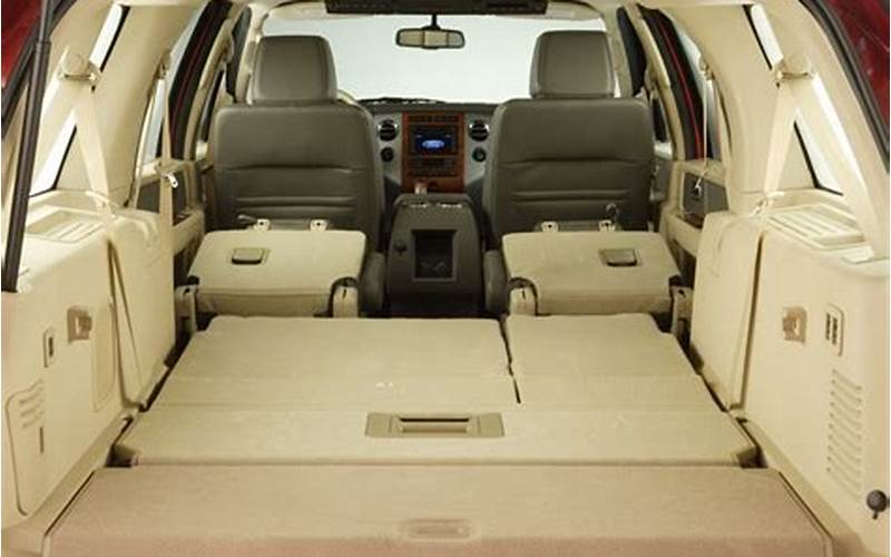 2011 Ford Expedition Cargo Space