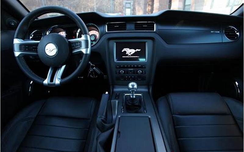 2011 Mustang V6 Interior