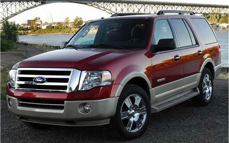 2013 Ford Expedition Features