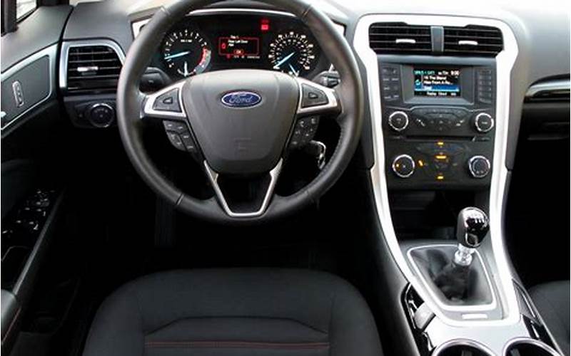 2013 Ford Fusion Se Awd Interior