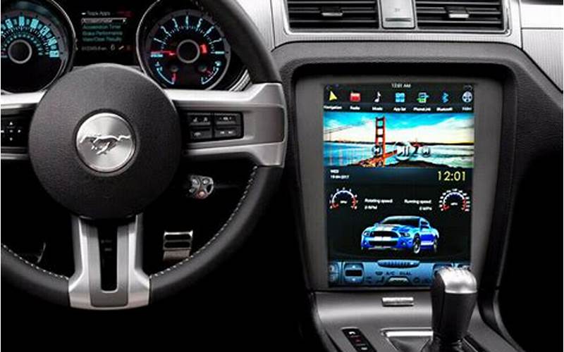 2013 Ford Mustang Navigation System Features