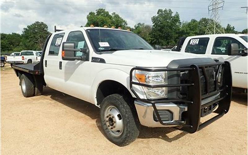 2014 Ford F250 Flatbed Features