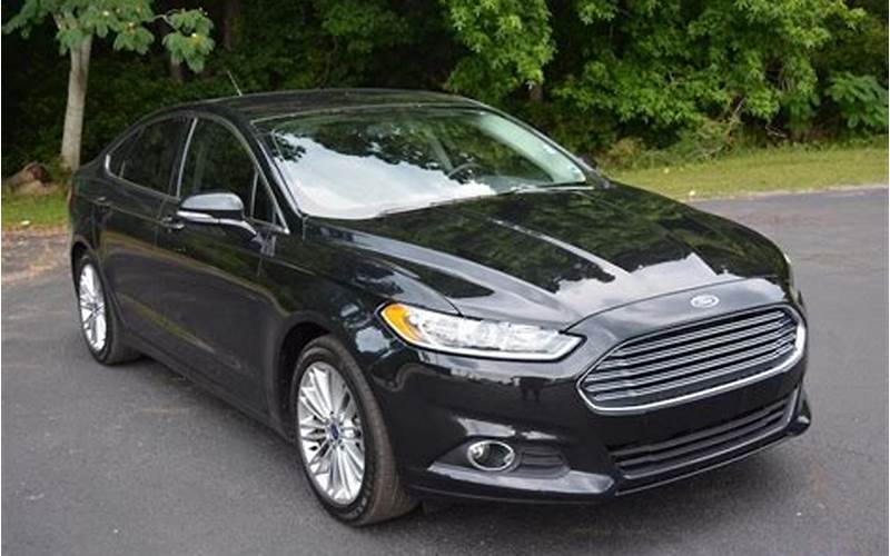 2015 Black Ford Fusion Safety