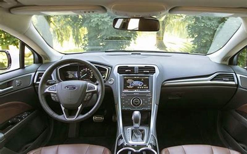 2015 Ford Fusion Titanium Hybrid Interior