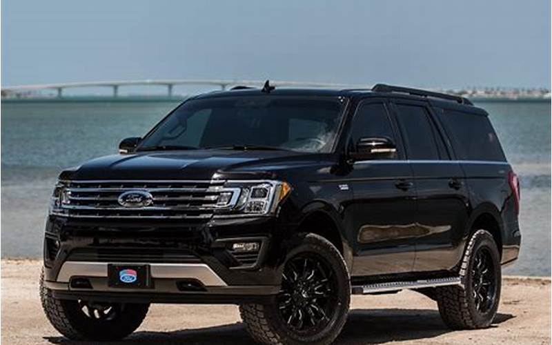 2018 Ford Expedition Lifted