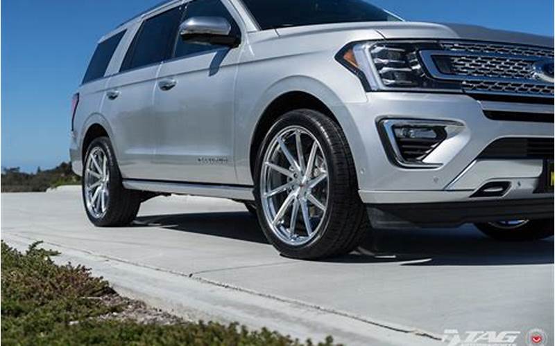 2018 Ford Expedition Wheels