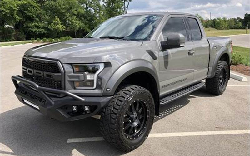 2018 Ford Raptor Velociraptor Off Road