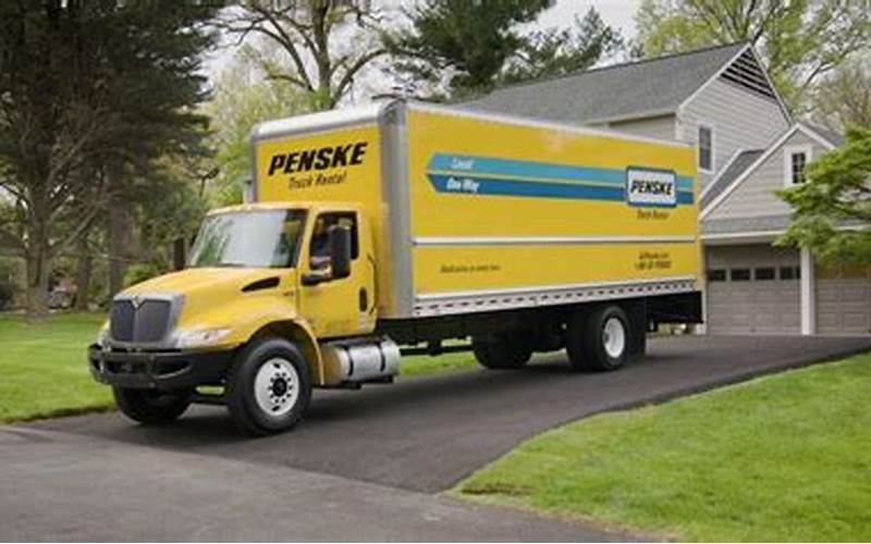 26 Ft. Penske Truck