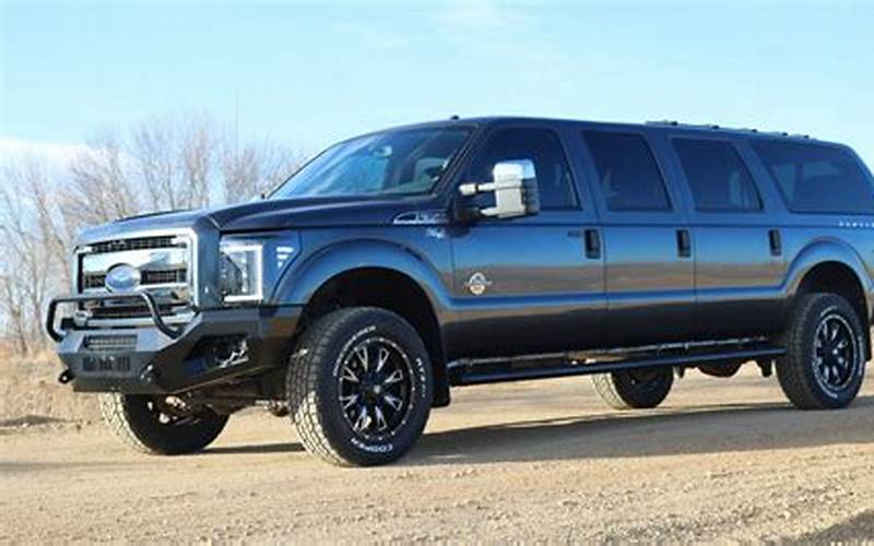 6 Door Ford Excursion For Weddings