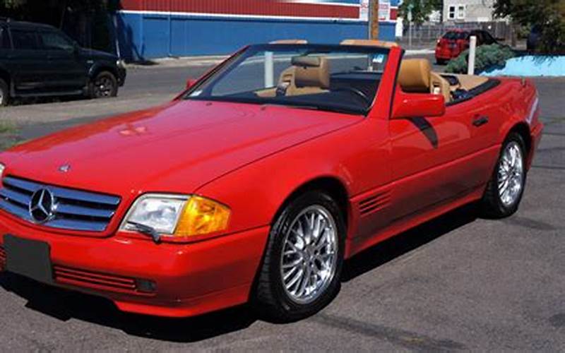 90'S Mercedes Convertible Celebrity