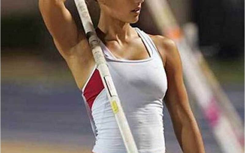 Allison Stokke'S Viral Photo