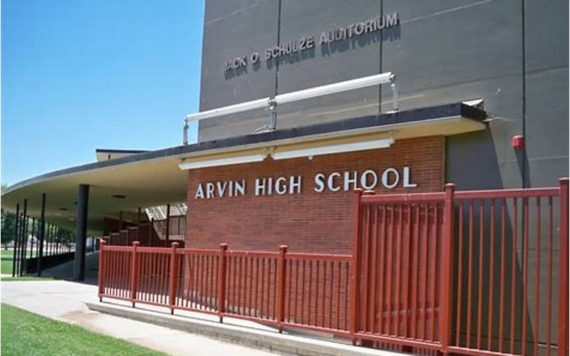 Arvin High School Community