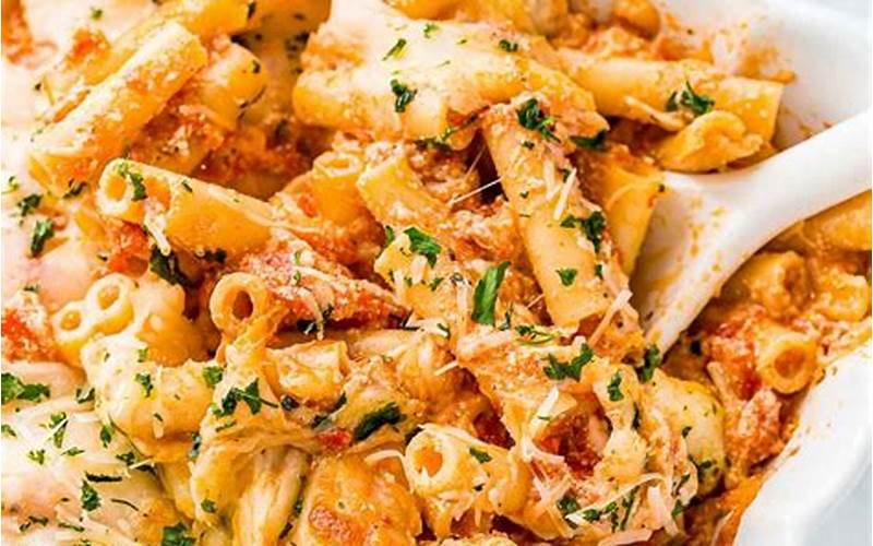 Baked Ziti With Tomato Sauce