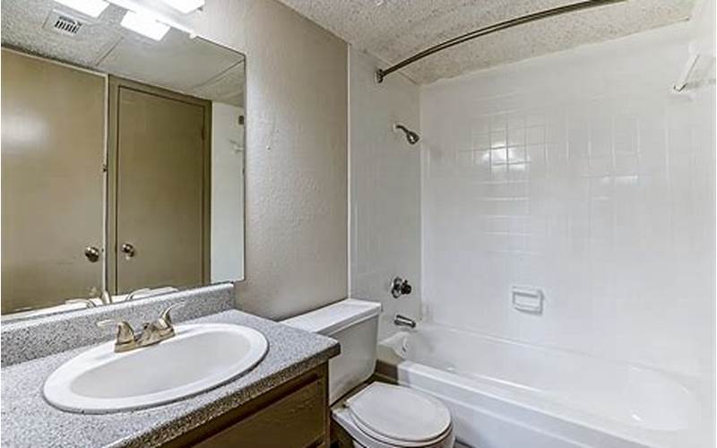 Bathroom Of 9737 Forest Lane