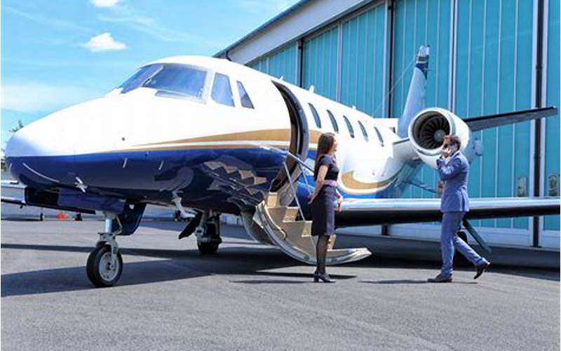 Benefits Of Sharing Private Jet Service