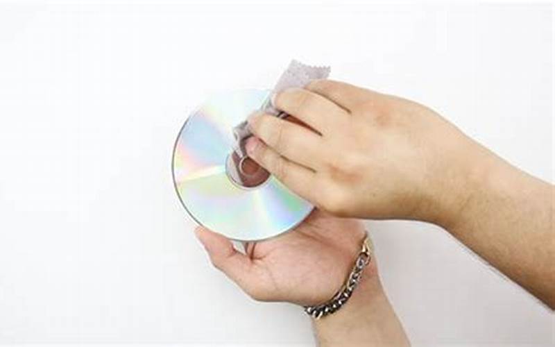Bersihkan Cd Atau Dvd Instalasi