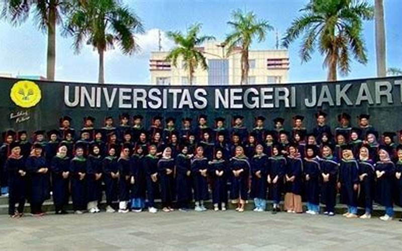 Biaya Kuliah Di Universitas Negeri