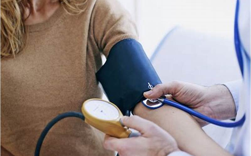 162 90 Blood Pressure: Causes, Symptoms, and Treatment