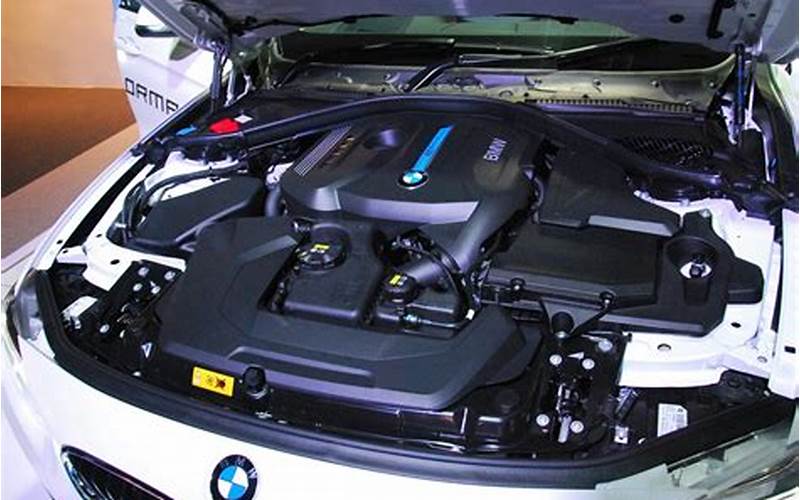 Bmw 330E Engine