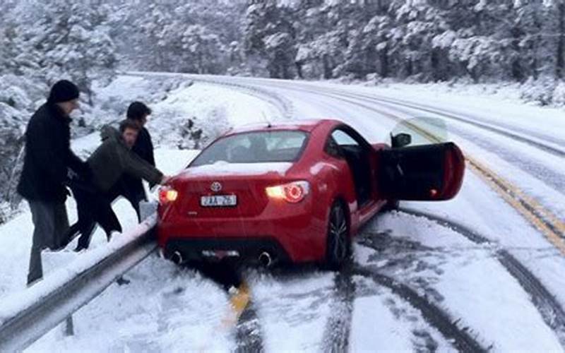 Car Accident On Ice