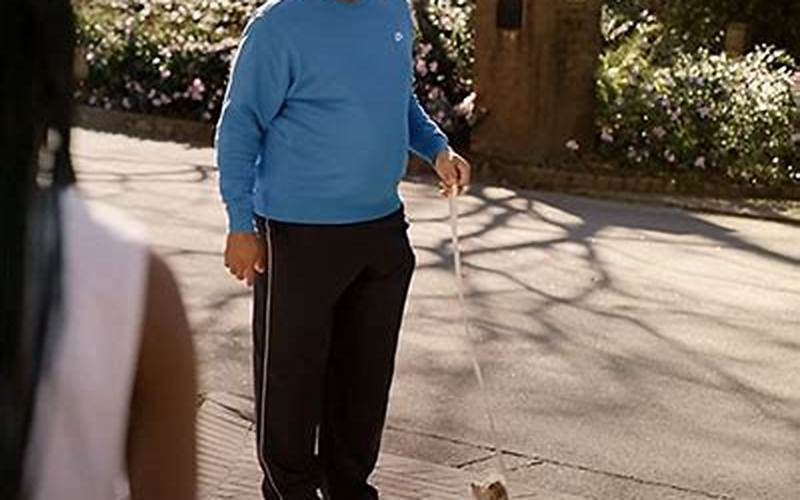 Charles Barkley Commercial with Dog