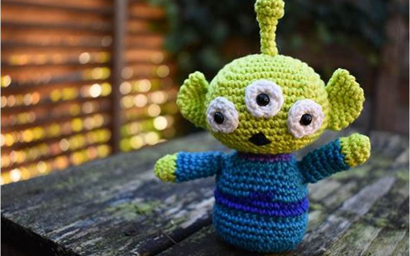 Crochet Alien Finished