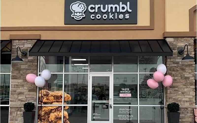 Crumbl Cookies Shop Image