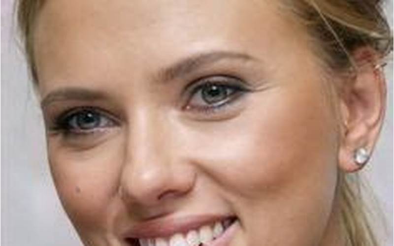 Elizabeth Olsen Hot Pictures: A Close Look at the Stunning Actress