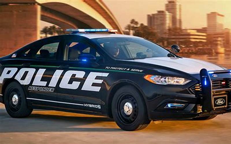 Features Of The Ford Fusion Police Responder Hybrid