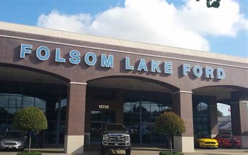 Folsom Lake Ford Dealership Image