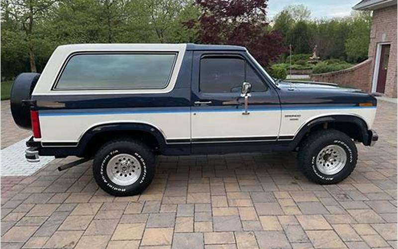 Ford Bronco 85 Off Road