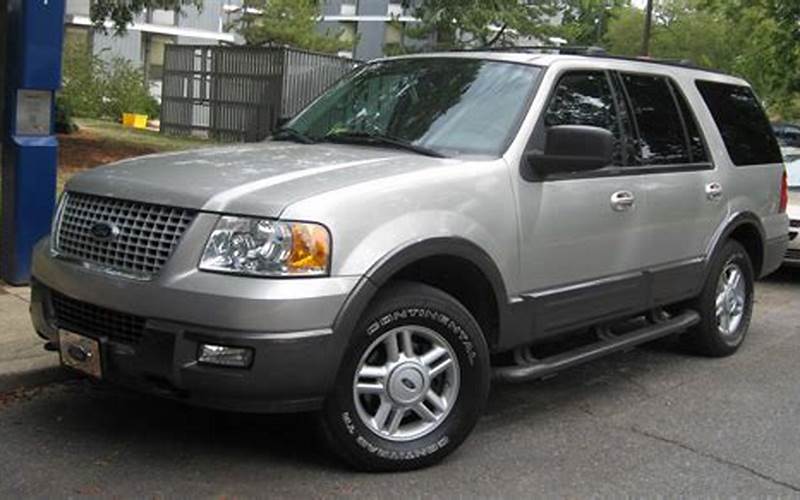 Ford Expedition 2003 Tires
