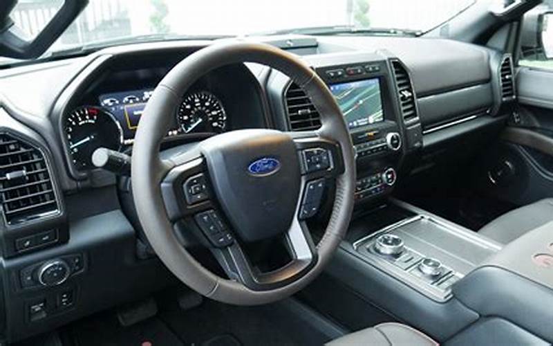 Ford Expedition King Ranch Interior Space