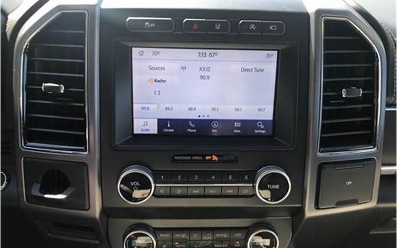 Ford Expedition Platinum Infotainment System