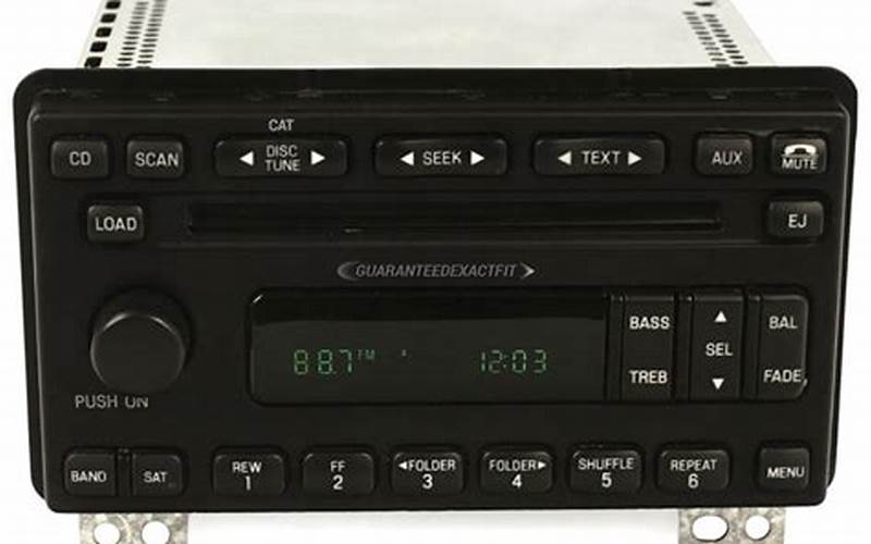 Ford Expedition Radio