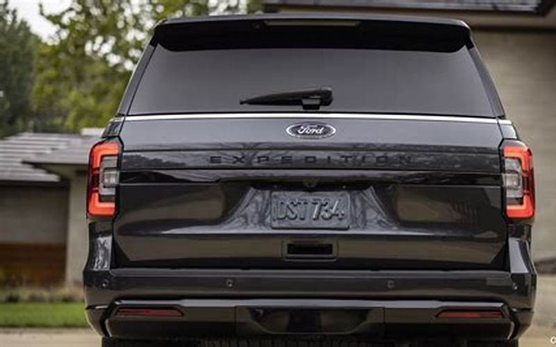 Ford Expedition Stealth Package Rear View